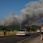 Un incendio forestal arde en Marmaris, Turquía, el 23 de junio de 2022.