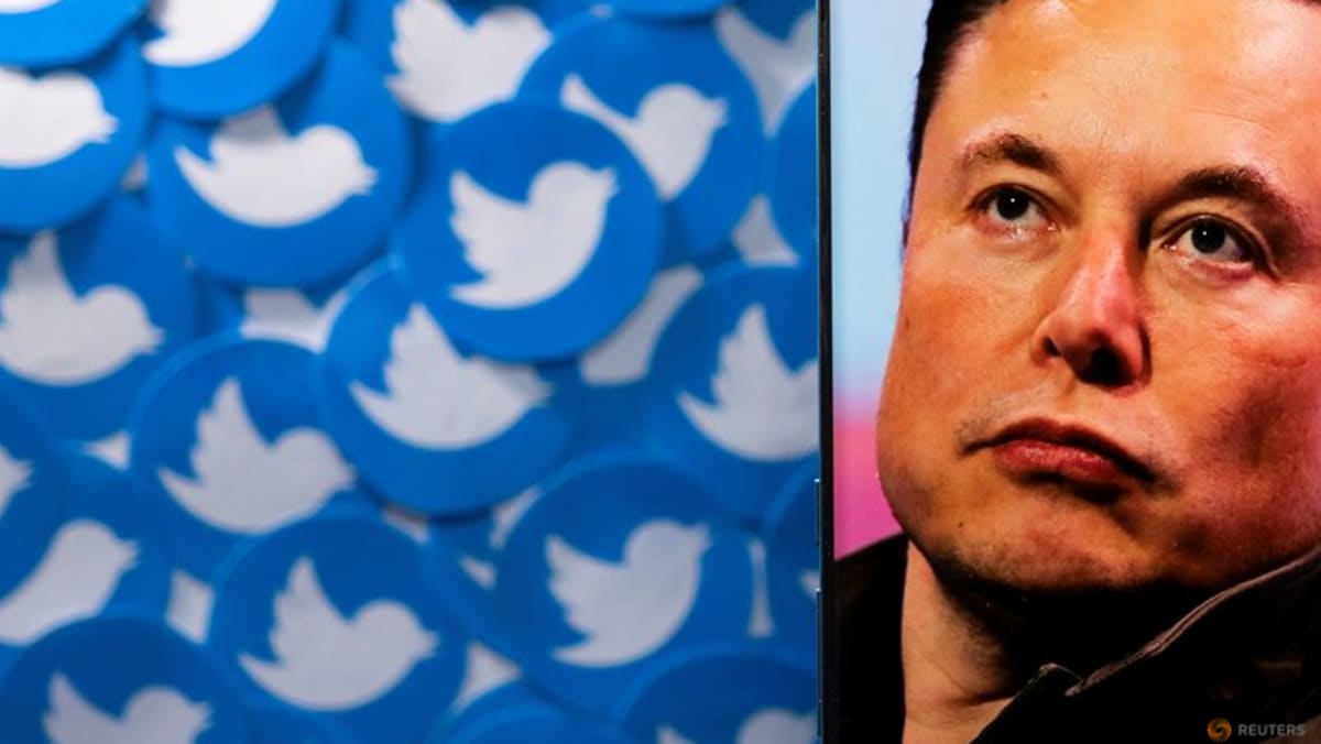 Análisis-Twitter tiene ventaja legal en disputa de acuerdo con Musk