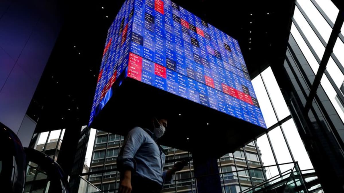 Bolsas asiáticas cautelosas ante caída de futuros de Wall Street