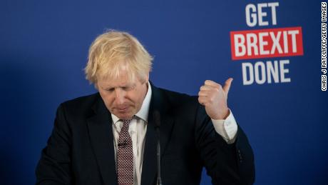 Boris Johnson habla en una conferencia de prensa sobre el Brexit en Londres en noviembre de 2019.