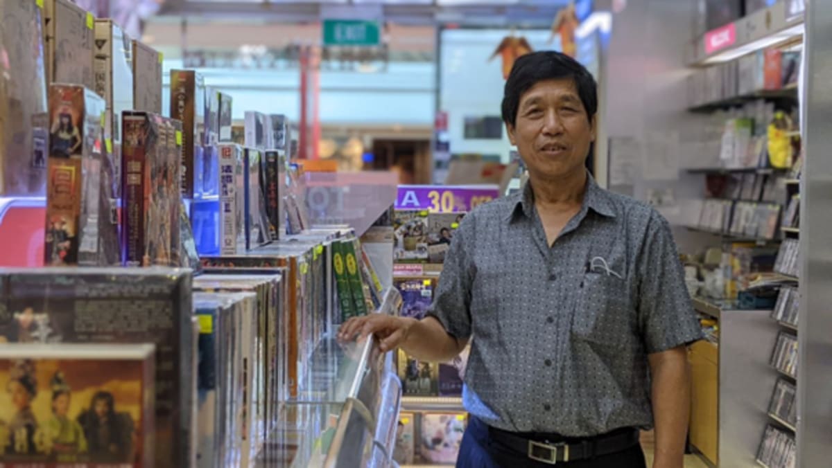 Conozca al hombre detrás de Poh Kim Video, el último minorista de DVD de Singapur: "Muchas personas se dieron por vencidas, pero yo persistí"