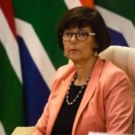 El gabinete aprueba el primer borrador de la estrategia de carne de caza de SA para comentario público