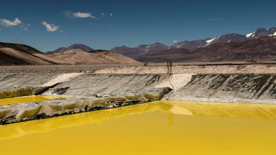 Ganfeng Lithium de China compra minas de litio en Argentina