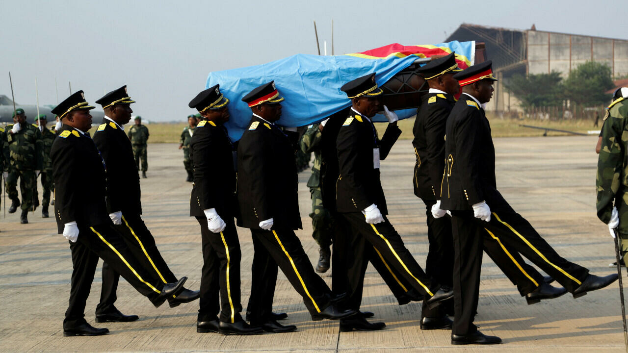 RD Congo entierra restos del héroe independentista Lumumba tras homenaje nacional