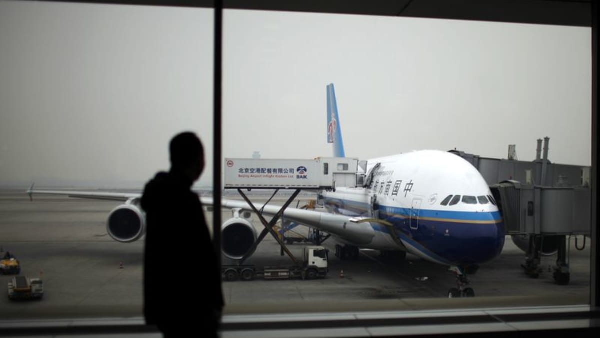 Tráfico de pasajeros aéreos de China en junio se recupera al 46,2% del nivel de 2019: regulador