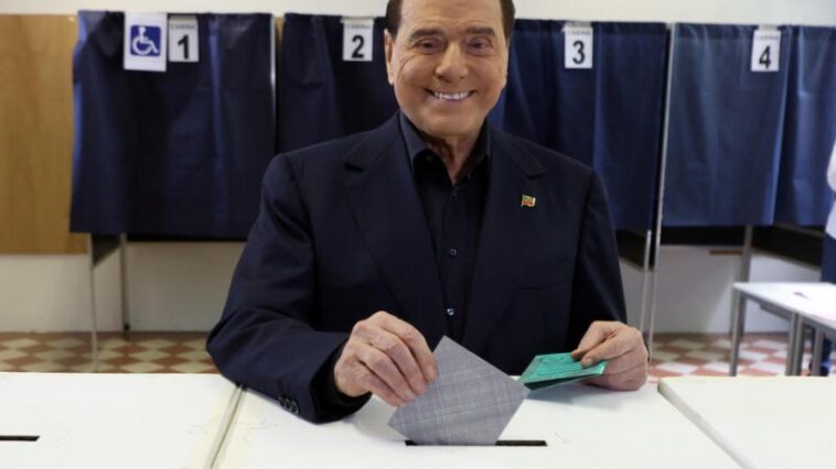 Berlusconi apunta a un nuevo regreso en las encuestas italianas