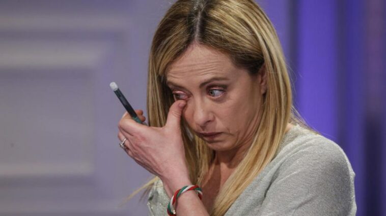 Líder de extrema derecha italiano criticado por publicar video de violación