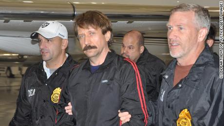 ¿Quién es Viktor Bout, el traficante de armas ruso conocido como el 'mercader de la muerte', promocionado para el intercambio de prisioneros en Estados Unidos?