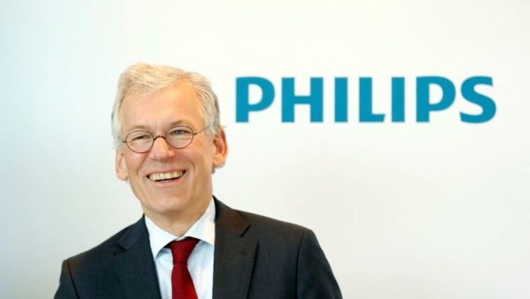 Philips se separa del CEO en medio de un retiro masivo