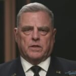 Según se informa, el general Mark Milley prometió 'combatir' a Trump desde adentro, 'si quieren encarcelarme, háganlo'