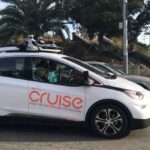 Cruise de GM retira del mercado, revisa el software de conducción autónoma después del accidente
