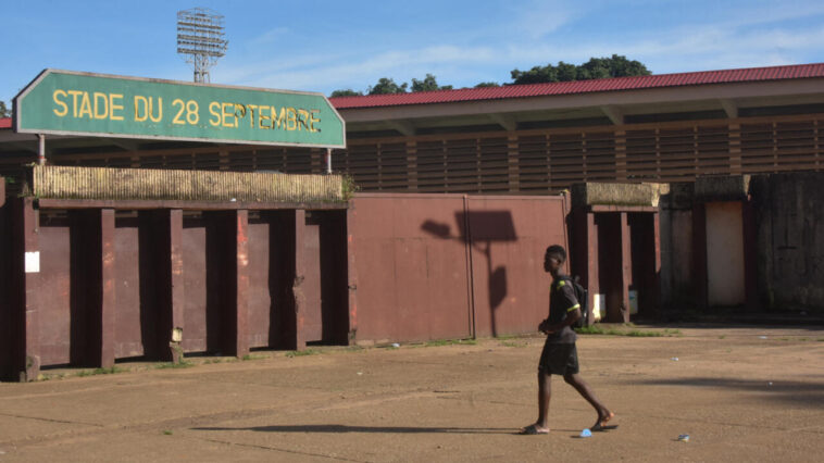 Exdictador guineano enfrenta juicio por masacre en estadio de fútbol de 2009
