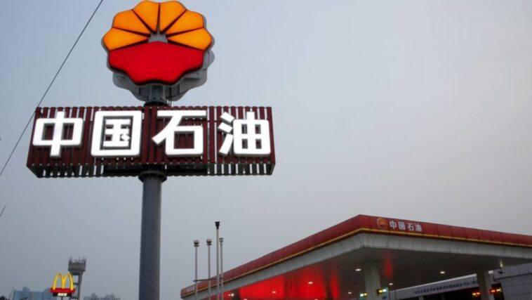 Gigantes petroleros chinos unen fuerzas con SAIC y CATL en empresa conjunta de baterías intercambiables - CNPC