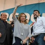 La derecha de Italia reduce la retórica contra la UE mientras se prepara para el poder