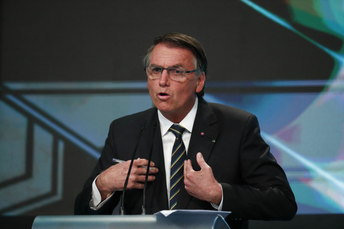 El presidente de Brasil, Jair Bolsonaro, habla durante un debate electoral presidencial el pasado fin de semana.