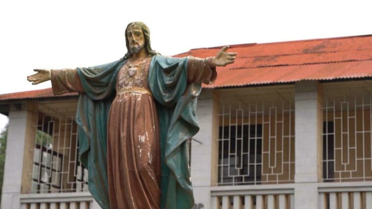 RD Congo: Víctimas de presunto sacerdote pedófilo siguen esperando justicia