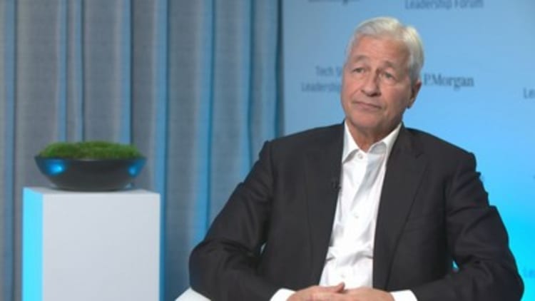 Jamie Dimon de JPMorgan advierte que es probable que EE. UU. entre en recesión en 6 a 9 meses