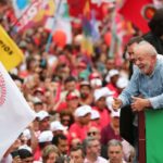 Lula en gira de campaña por las calles de São Paulo el sábado