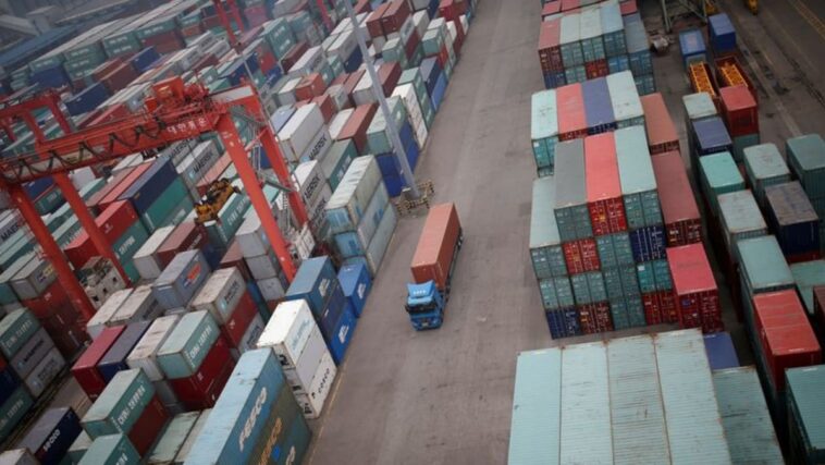 El crecimiento del tercer trimestre de Corea del Sur alcanza el mínimo de un año debido a las débiles exportaciones netas