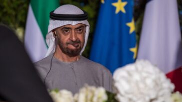 El presidente de Emiratos Árabes Unidos se reunirá con Putin en Rusia tras los recortes de producción de la OPEP+