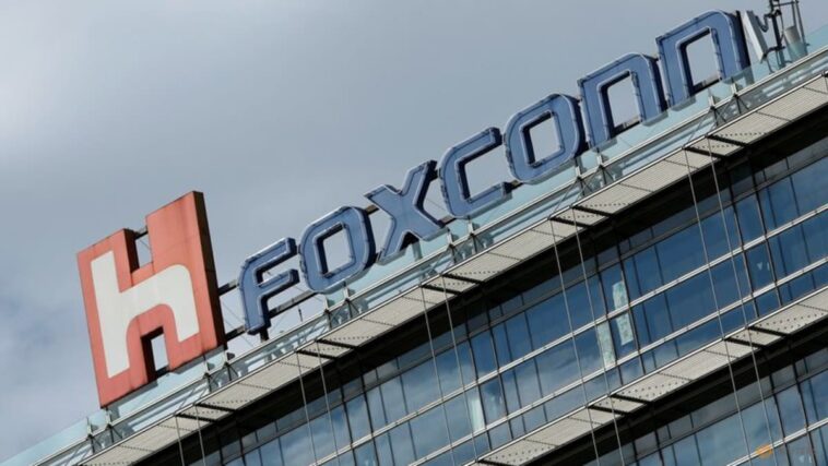 Foxconn impone restricciones a la planta de ensamblaje de iPhone en Zhengzhou, China - SCMP