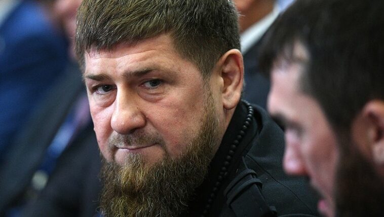 Kadyrov anunció la yihad y pidió a los soldados que obtuvieran armas occidentales