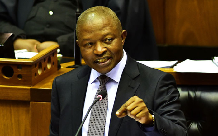 La nueva junta de Eskom tiene poder para destituir a De Ryter y otros ejecutivos