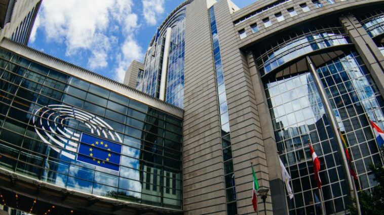 Los eurodiputados respaldan las obras del edificio del Parlamento por 500 millones de euros a pesar del "peor momento posible"