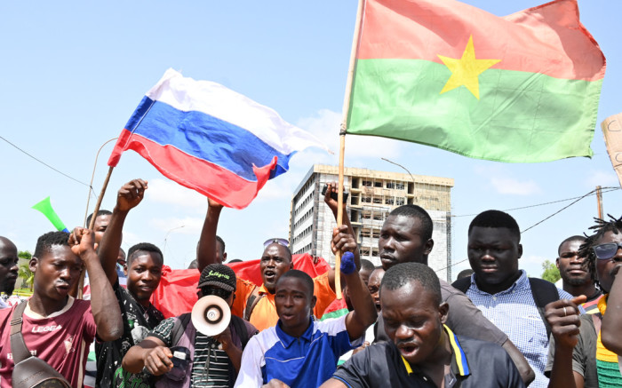 Rusia gana terreno entre los jóvenes en la conflictiva Burkina Faso