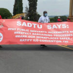 Sadtu acepta la oferta de aumento salarial del 3% del gobierno, dice que la huelga salarial no beneficiará a los miembros