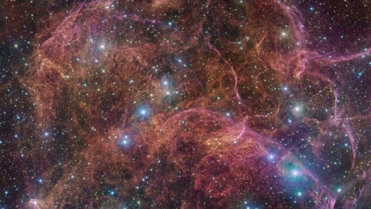 Una imagen espeluznante muestra las espectaculares consecuencias de la muerte de una gran estrella