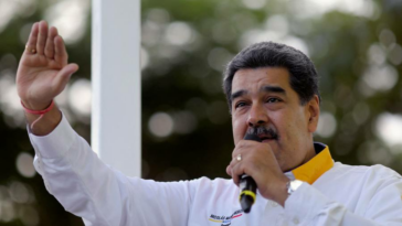 Venezuela libera a 7 estadounidenses en canje de prisioneros con EEUU
