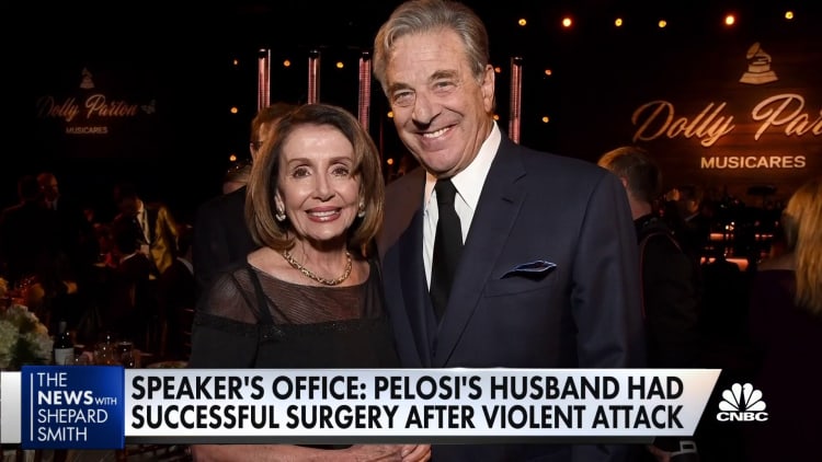El atacante de Paul Pelosi buscaba a la presidenta de la Cámara de Representantes, Nancy Pelosi