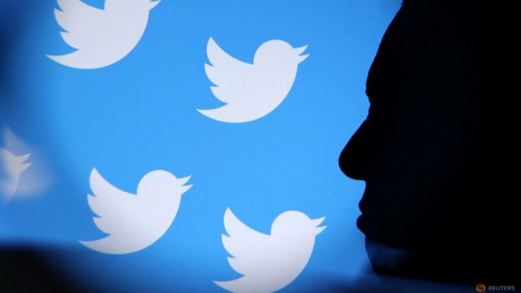 Explicación: ¿los despidos de Twitter violarán la ley estadounidense?