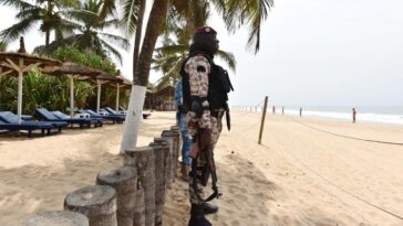 Juicio en Costa de Marfil por ataque terrorista de 2016 en playa turística