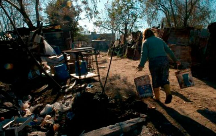 Las cifras significan que 15 millones de personas adicionales vivirán en la pobreza en comparación con antes de la pandemia y 12 millones más de personas en la pobreza extrema.