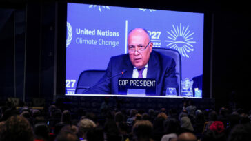 Las objeciones de última hora amenazan el histórico acuerdo climático de la ONU en la COP27