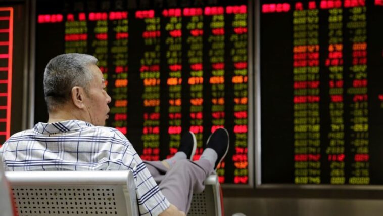 Los mercados bursátiles de Asia se preocupan por los brotes de COVID en China y las perspectivas de la Fed