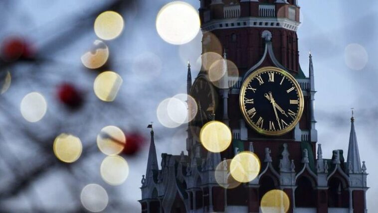 Nos llegarán las vacaciones: la Duma del Estado considerará un proyecto de ley en un día libre el 31 de diciembre