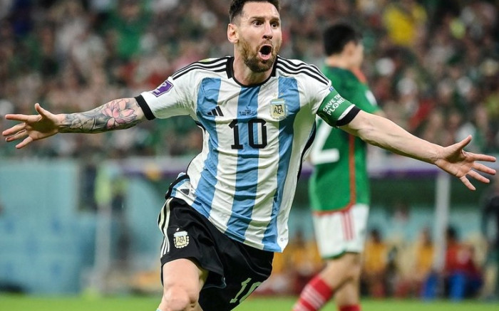 Scaloni llama a la calma tras la magia de Messi en el Mundial