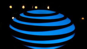 AT&T resuelve el cargo de la SEC de divulgar información no pública a los analistas de investigación