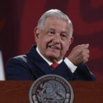 El partido Morena de AMLO busca reducir el aparato burocrático para fortalecer la vida democrática, lo que también implicaría ahorros sustanciales