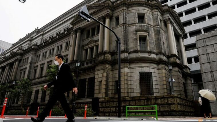 El legislador del BOJ, Takata, descarta terminar con el tope de rendimiento - Nikkei