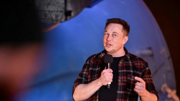 Elon Musk dice que espera que Neuralink comience las pruebas en humanos en seis meses