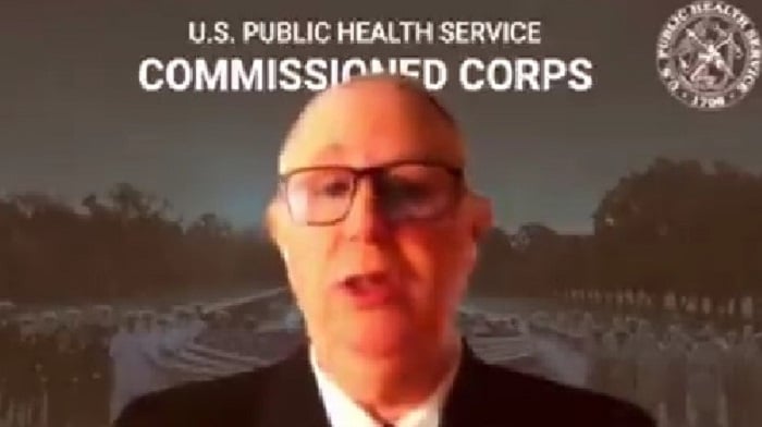 La subsecretaria transgénero del HHS de Biden, Rachel Levine, fue destrozada después de pedir la censura de la oposición a la 'atención de afirmación de género' para los niños