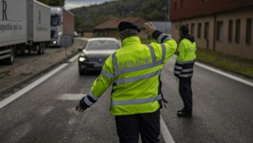 Los controles fronterizos checo-eslovacos se mantendrán a pesar de la caída de los flujos migratorios irregulares