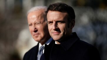 Macron dice que Estados Unidos debe apoyar a las democracias en medio de la agresión rusa