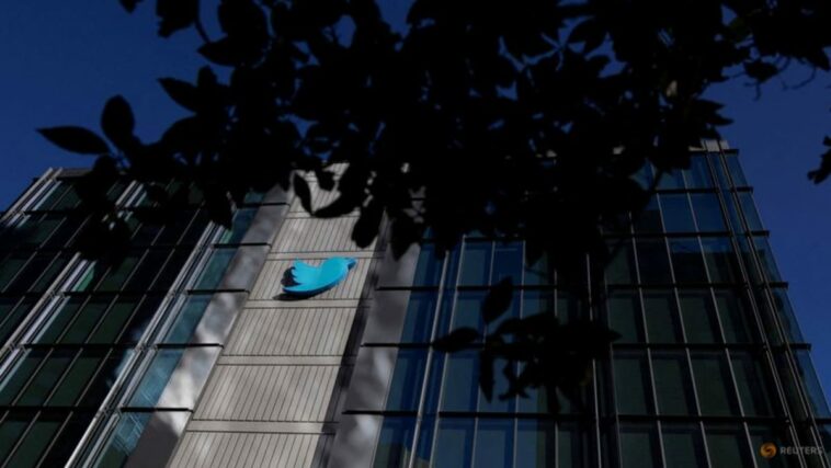 Se pide a los trabajadores despedidos de Twitter que retiren la demanda por despido, dictamina un juez de EE. UU.
