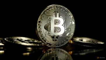 Bitcoin sube 5,6% a US$21.044