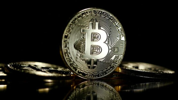 Bitcoin sube un 6,2 % hasta los 22.401 dólares